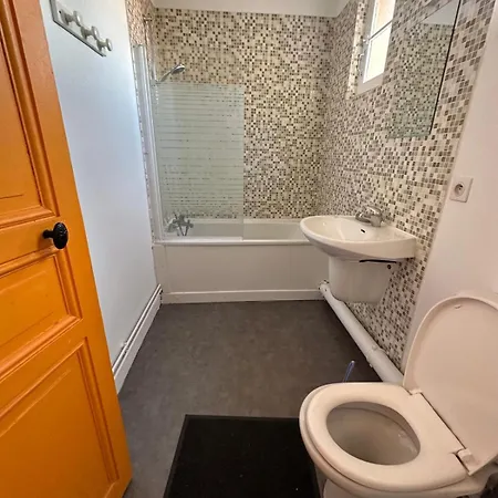 De La Gare 酒店 塔布