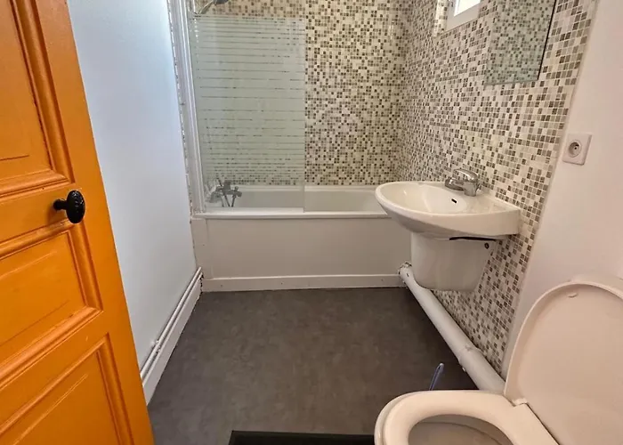 De La Gare 酒店 塔布